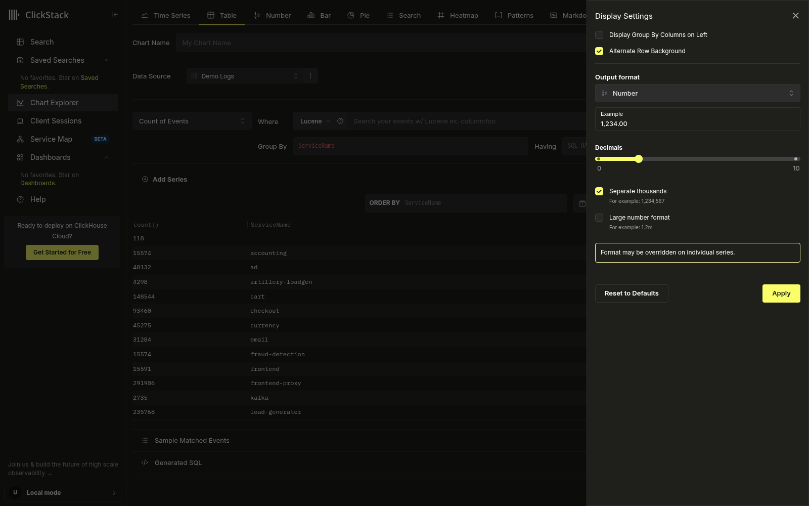 表格卡片的 Display Settings 抽屉,其中已开启 Alternate Row Background